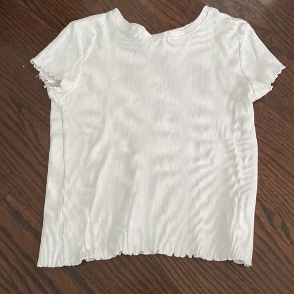 Cute white and yellow ruffled Tops - Picture 4 of 4